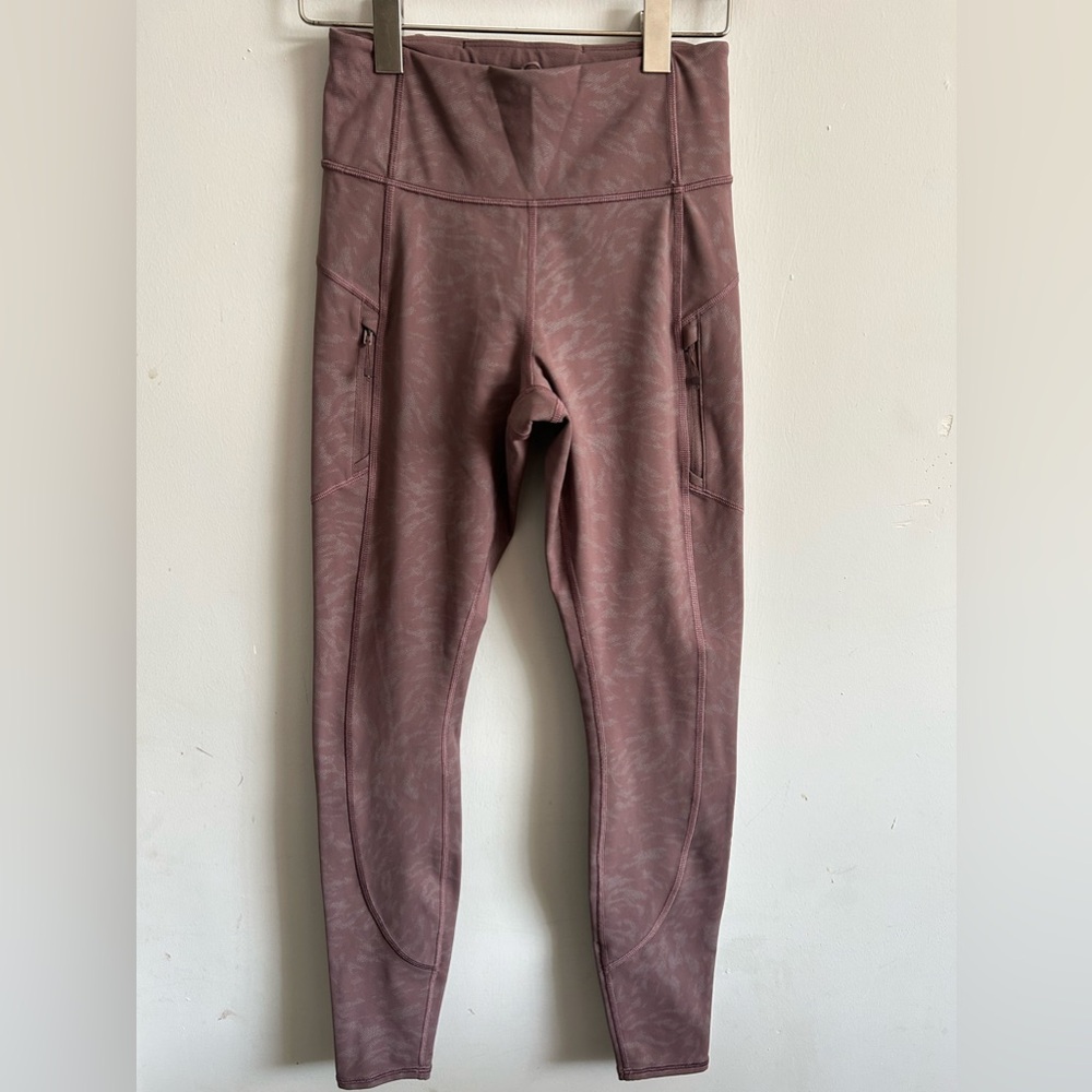 New Athleta leggings Color Tan Size XS